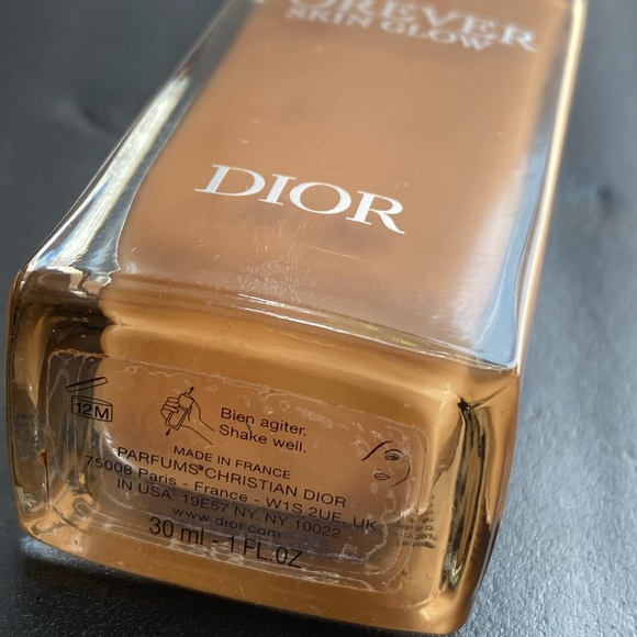 Dior Forever Skin Glow Radiant Foundation -24h Wear and Hydration, 5N NWOB - Picture 9 of 9